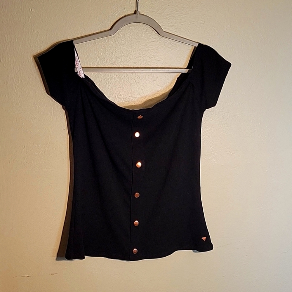Womens Guess off the sholder top